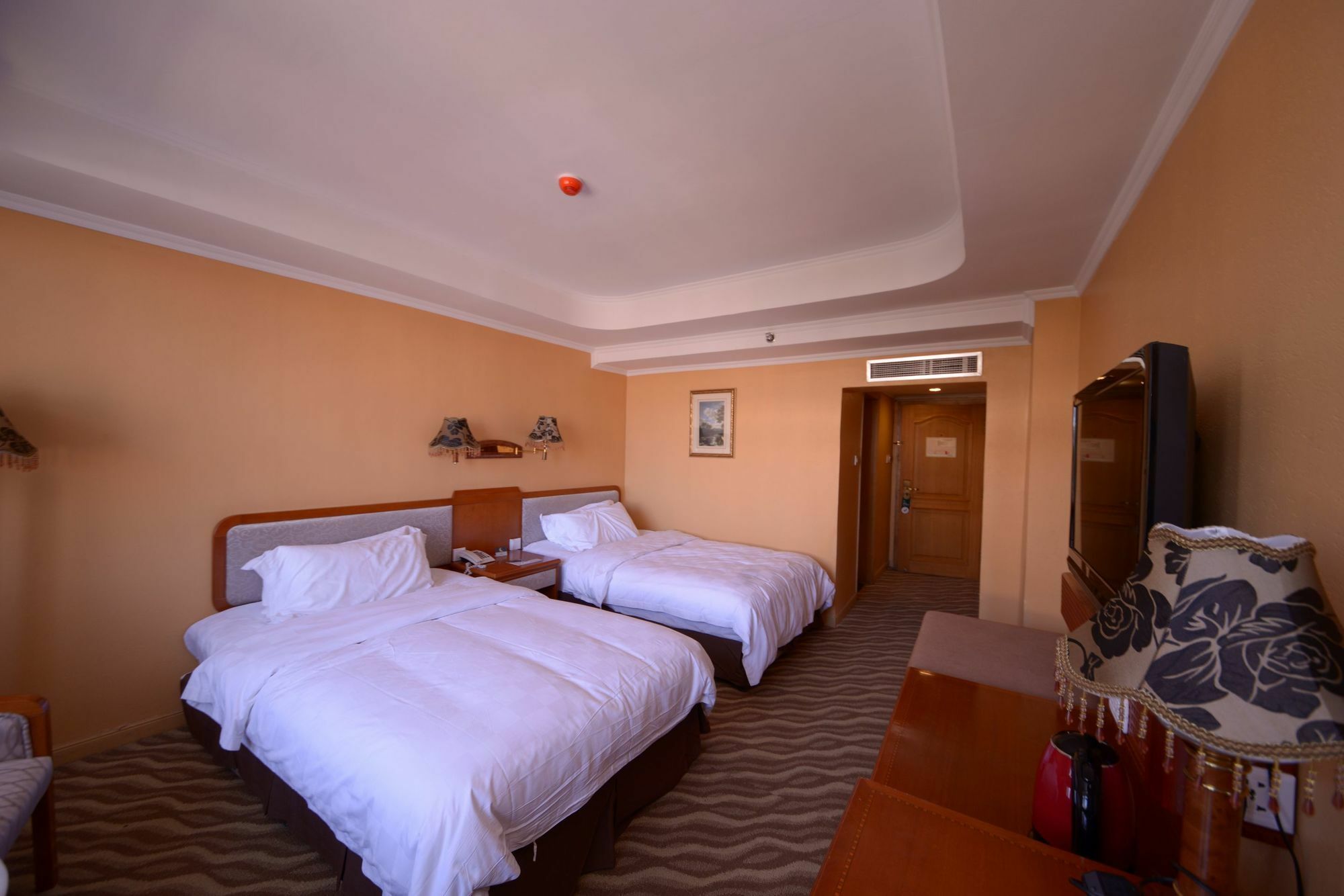 Harbin Bremen Train Station Hotel Eksteriør billede